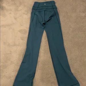 Lululemon bootcut leggings